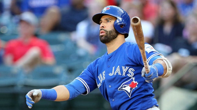 Jose Bautista returns to the Blue Jays after testing free agency