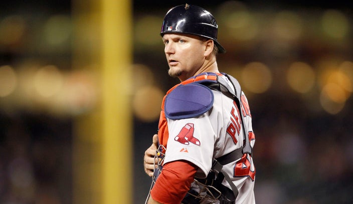 Atlanta Braves sign catcher A.J. Pierzynski to one-year deal - Sports  Illustrated