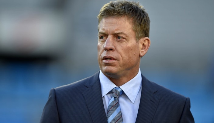 Troy Aikman reveals he once considered playing for the Eagles | FOX Sports