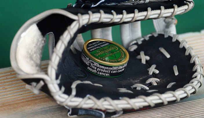 Dip dumped: St. Louis bans smokeless tobacco at sports venues