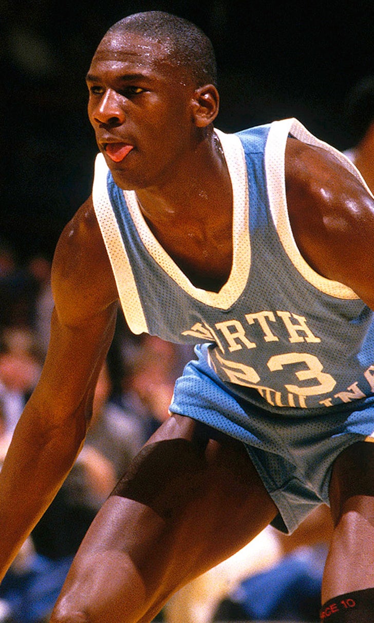 Michael Jordan S Mom Disputes Authenticity Of Unc Letters For Auction Fox Sports