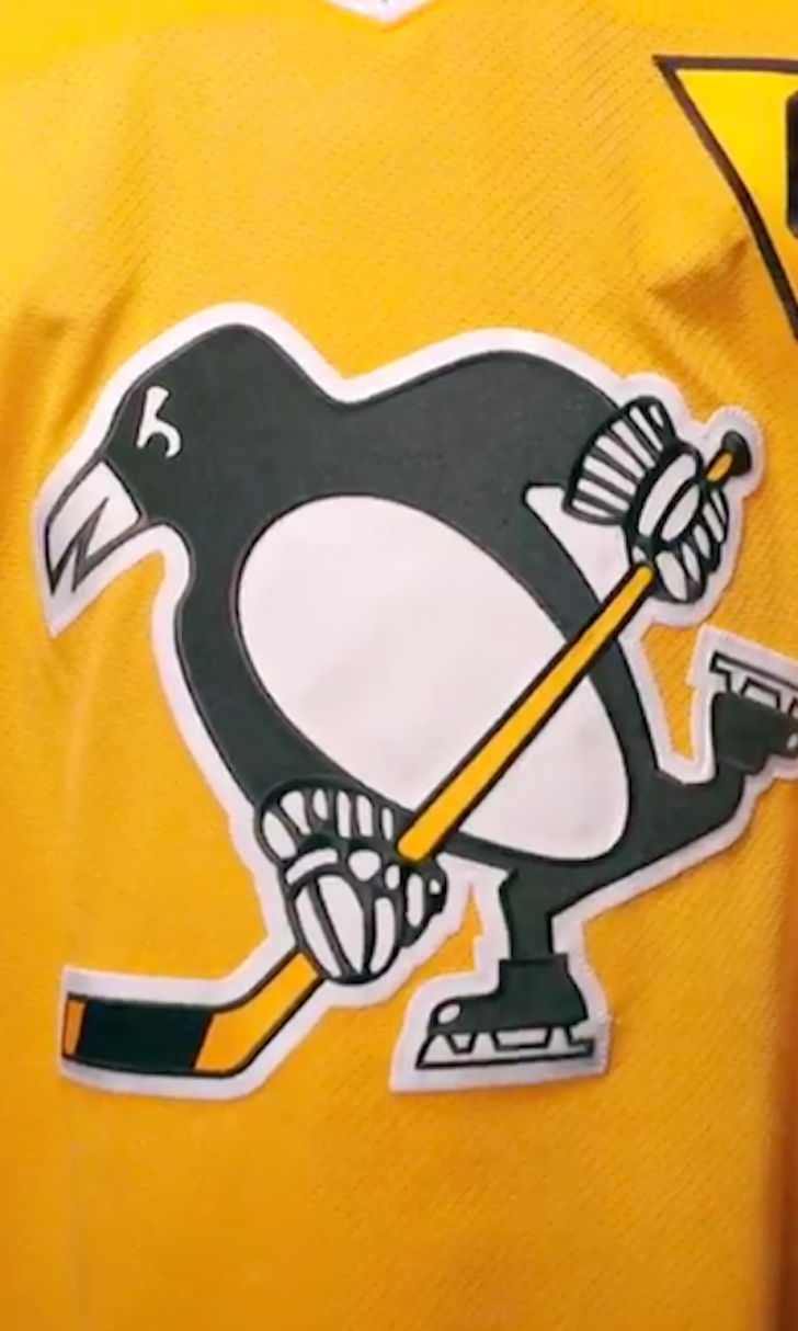 Penguins unveil gold jerseys for Stadium Series game | FOX Sports