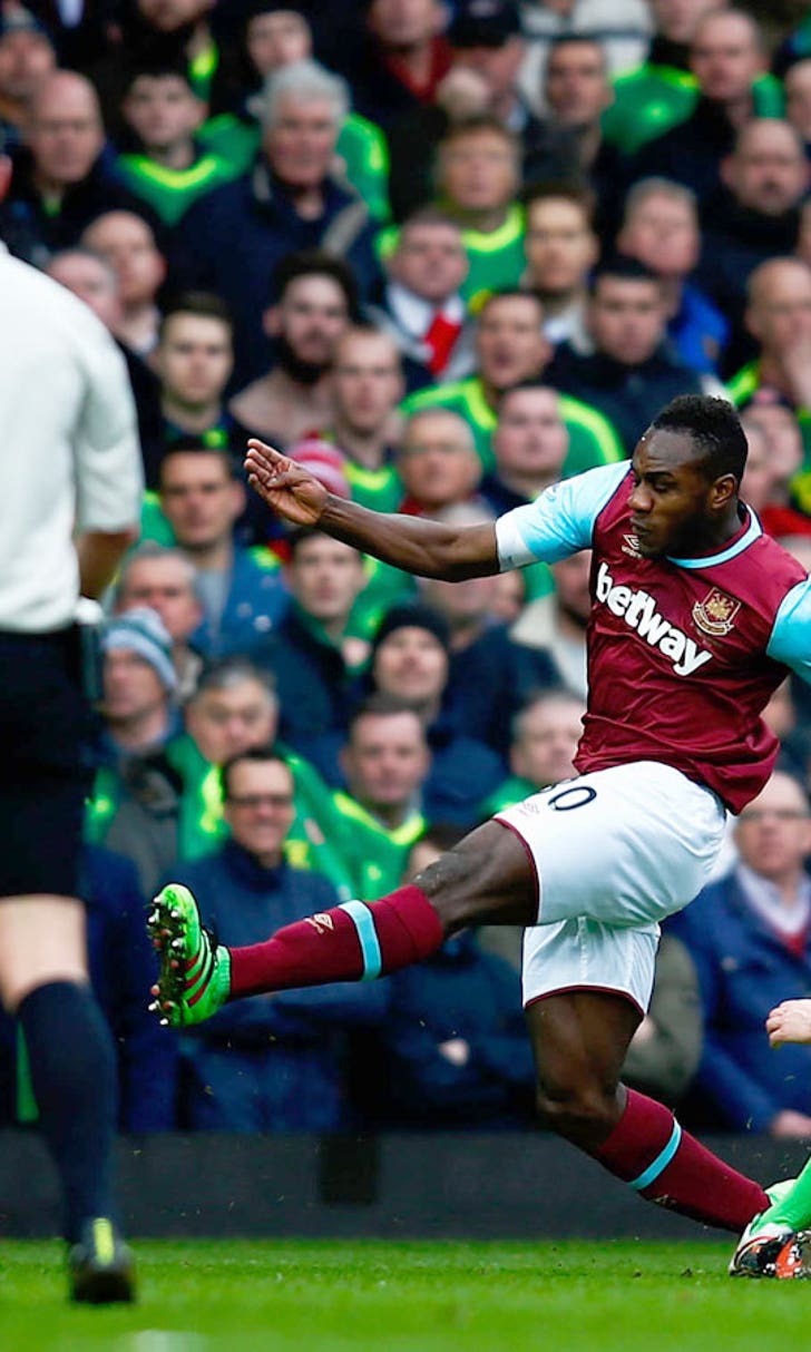 West Ham boost European hopes with win against Sunderland | FOX Sports