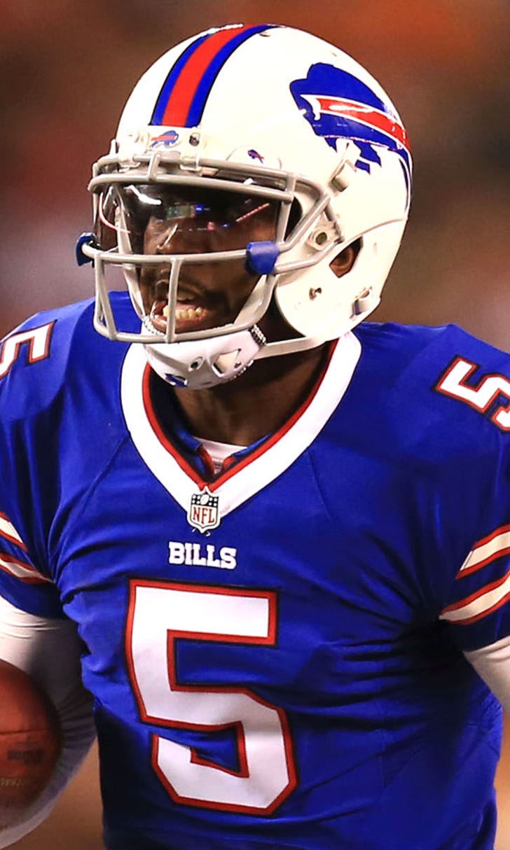Ravens players congratulate Tyrod Taylor for winning Bills ...