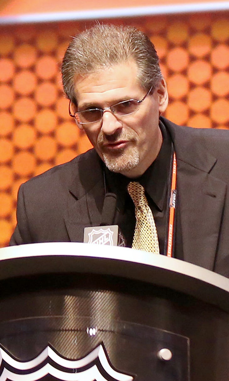 Flyers GM Hextall: 'I'm not going to hold my breath' on free agent market | FOX Sports