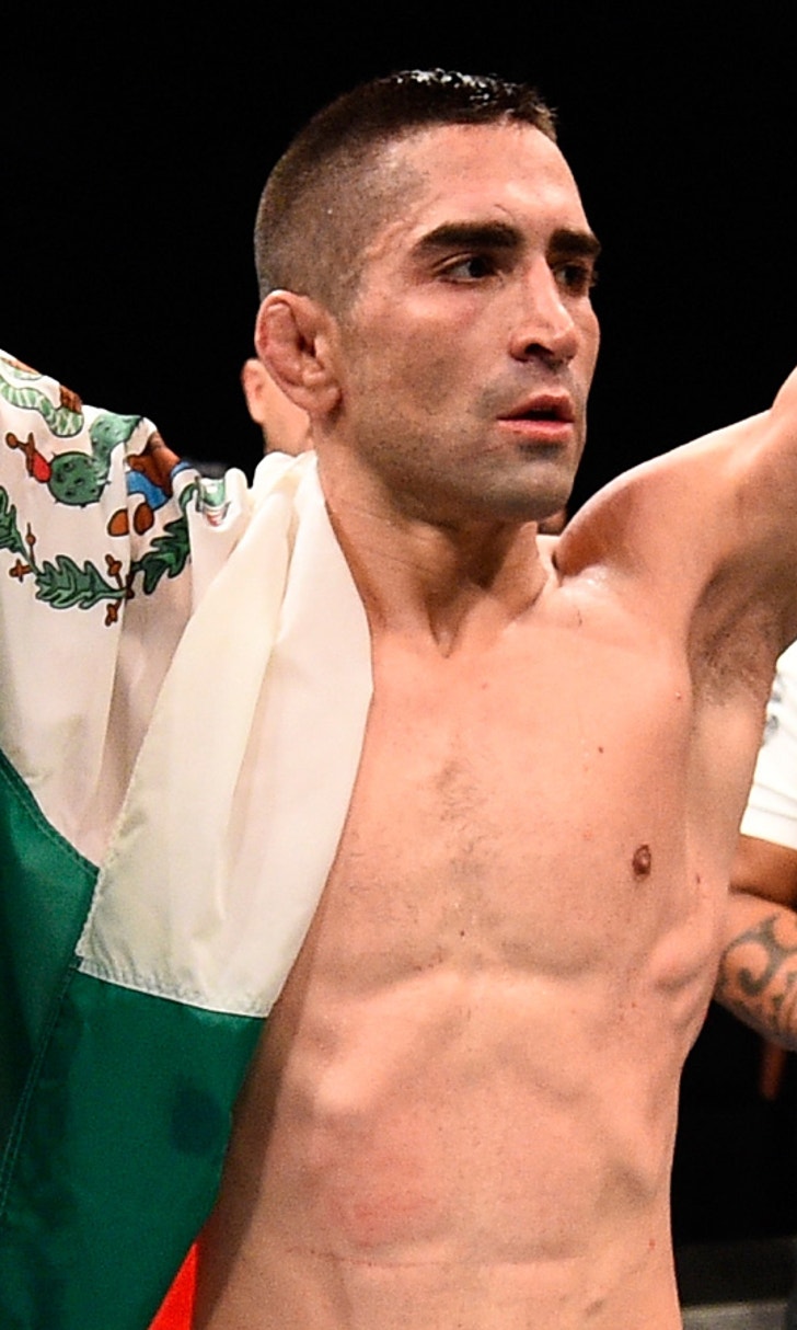 Ricardo Lamas finishes Charles Oliveira with slick ...
