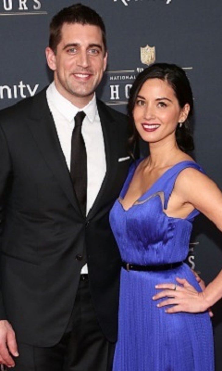 Aaron Rodgers, Girlfriend Olivia Munn Reportedly 'on The Rocks' | FOX ...