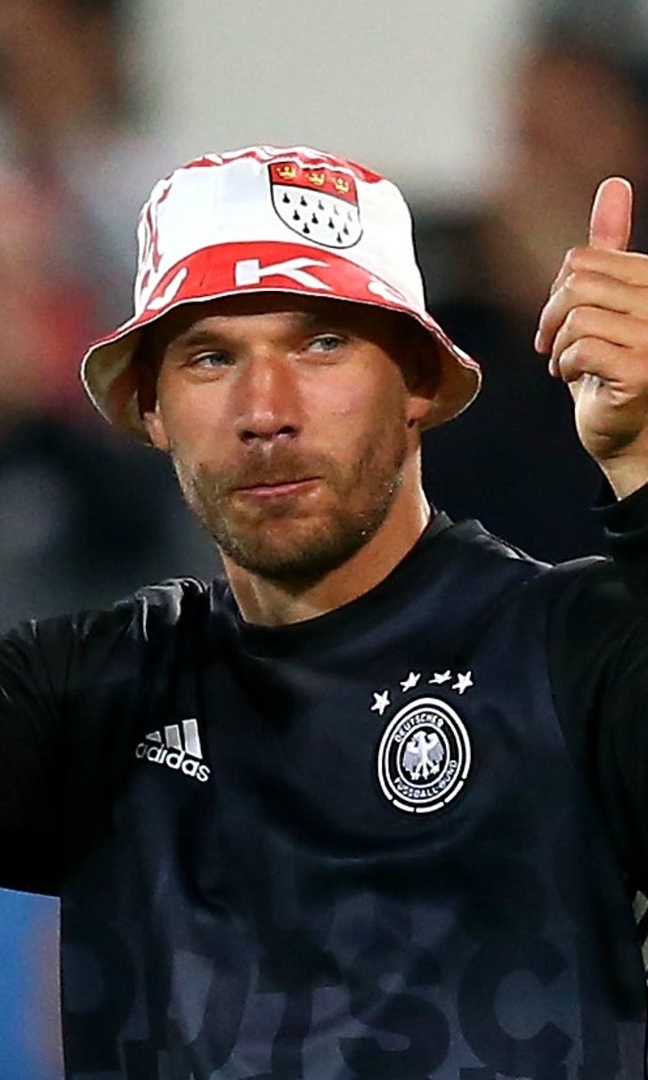 Lukas Podolski retires from German national team | FOX Sports