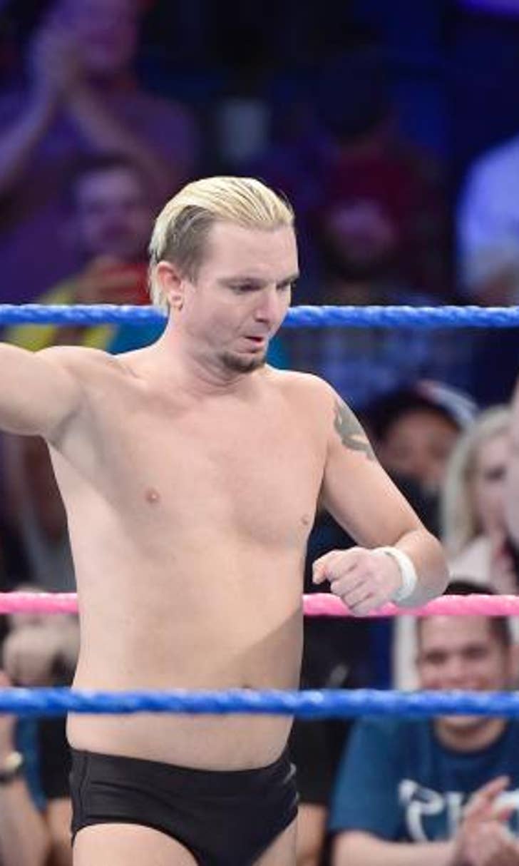 Emotional James Ellsworth announces he has signed WWE contract FOX Sports