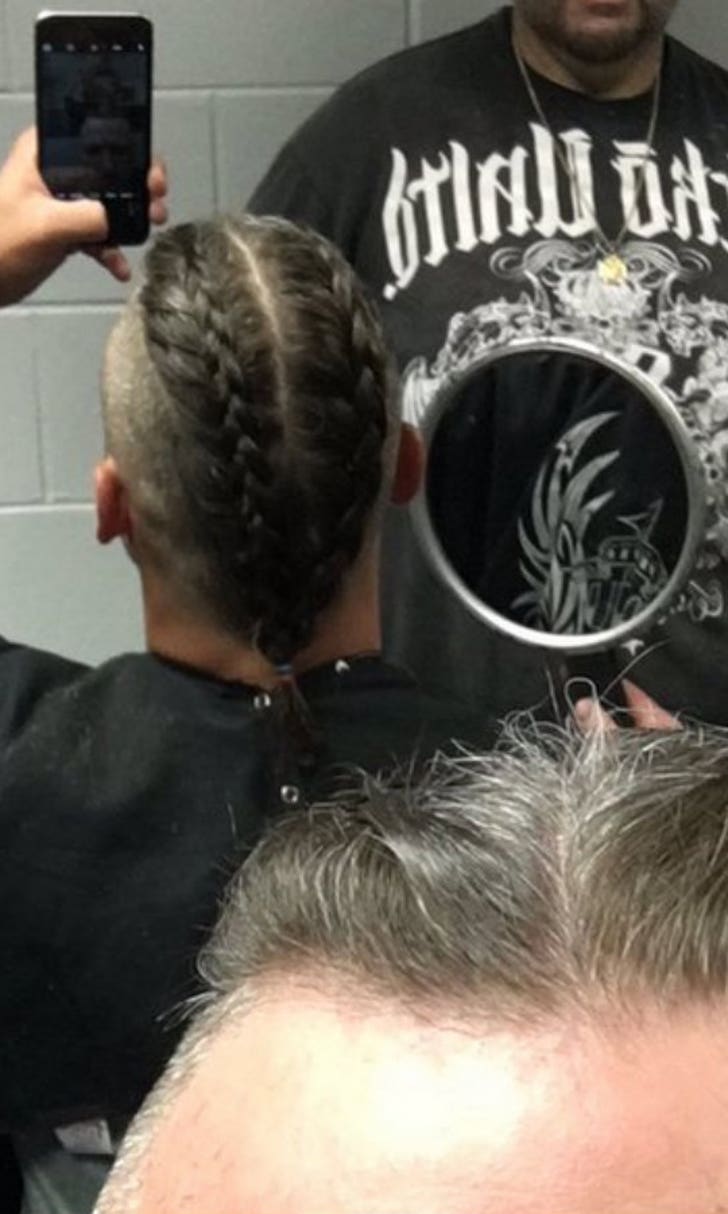 Josh Donaldson S New Hairdo For Opening Day Is Well It S New Fox Sports