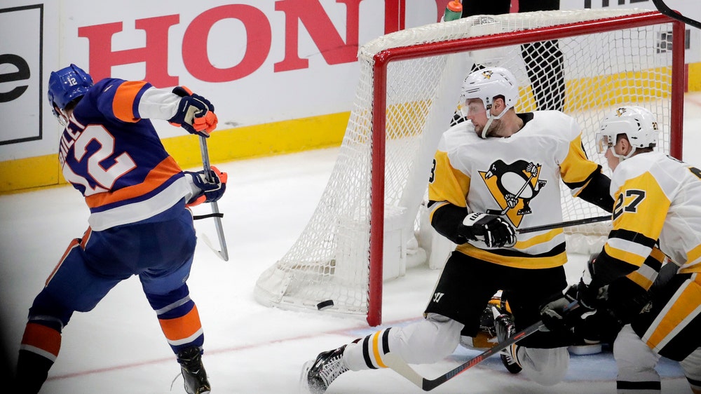 Bailey lifts Islanders past Penguins 4-3 in OT in Game 1