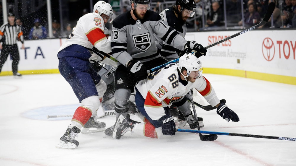 Huberdeau scores late, Panthers edge Kings 4-3