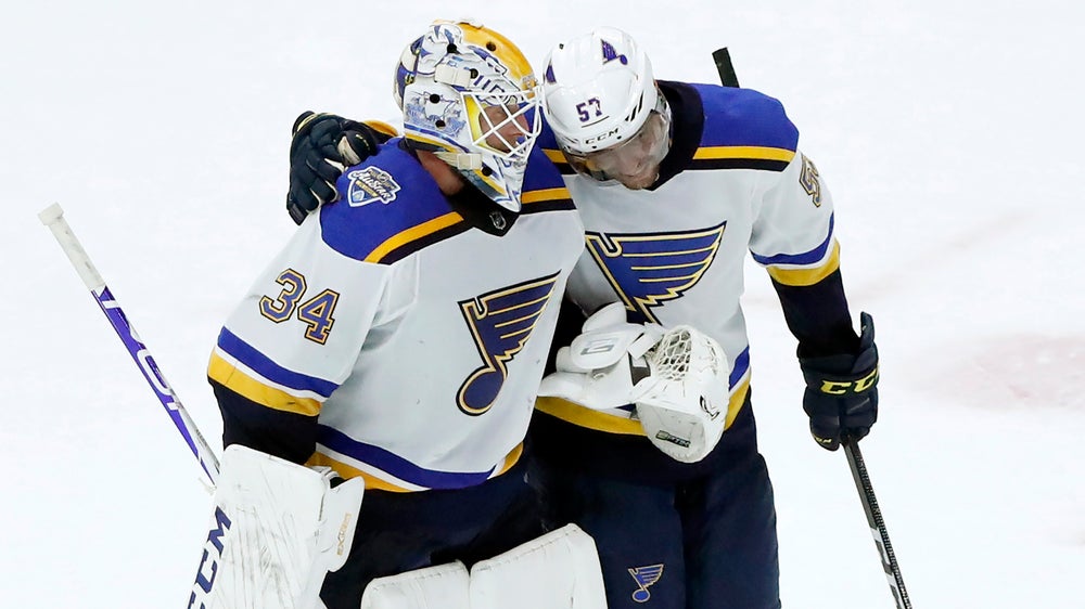 Allen gets shutout, Blues blank short-handed Blackhawks 4-0