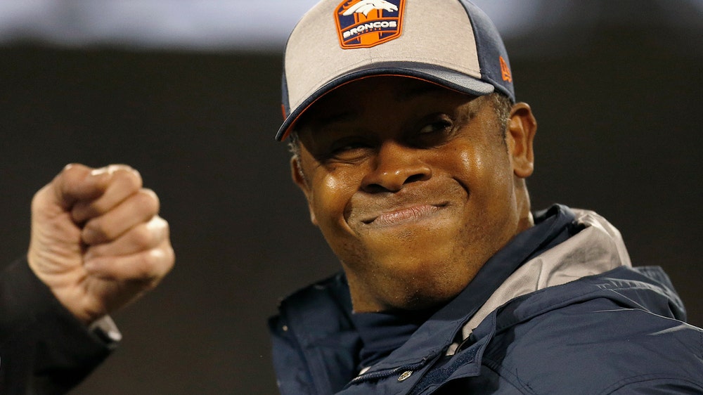 Broncos assured of 1st consecutive losing years since 71-72