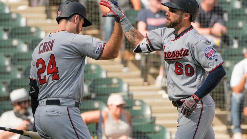 Slugging Twins set road HR record in 10-5 rout of White Sox