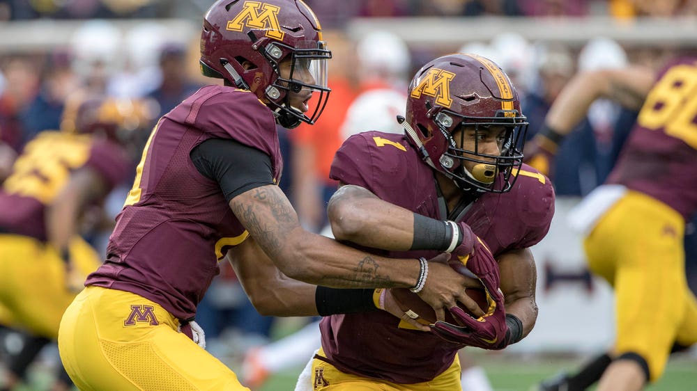 PHOTOS: Gophers vs. Illinois