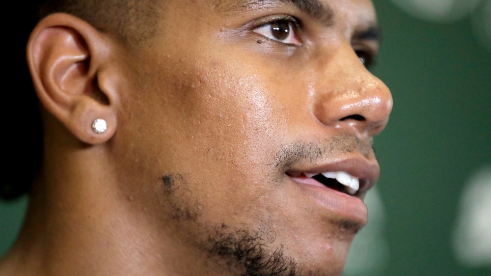 Charges filed in stabbing of ex-Ohio State QB Terrelle Pryor