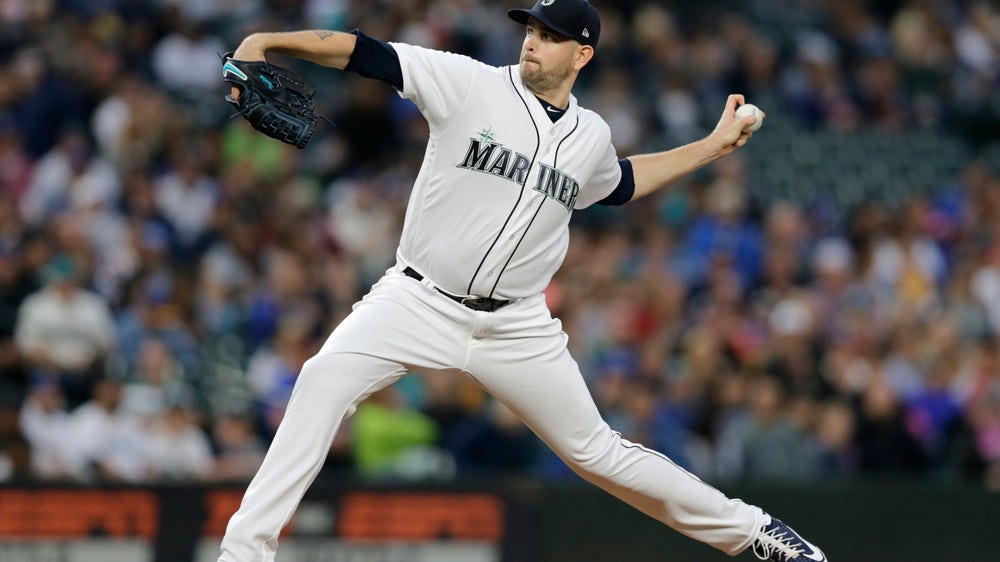 Paxton tops 200 Ks, Mariners beat Rangers 4-1