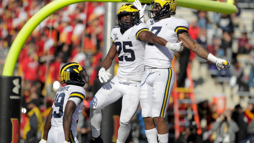 No. 16 Notre Dame rallies to beat Virginia Tech 21-20