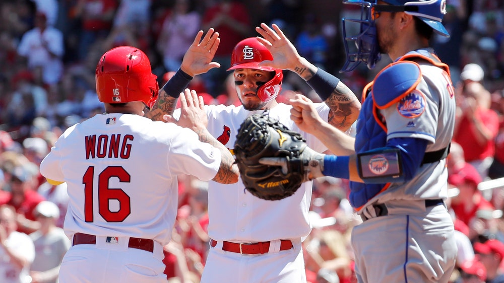 Syndergaard battered despite gift homer, Cards top Mets 6-4