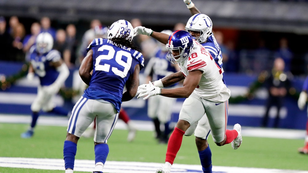 Giants watch victory slip away with costly rash of mistakes