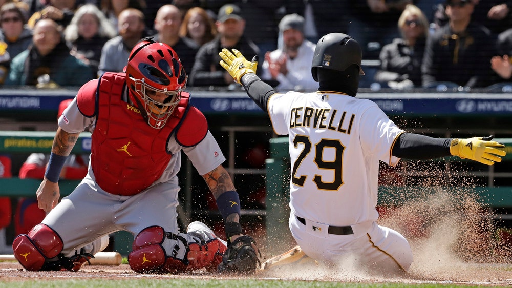 Cardinals rally past sloppy Pirates 6-5 in 11 innings