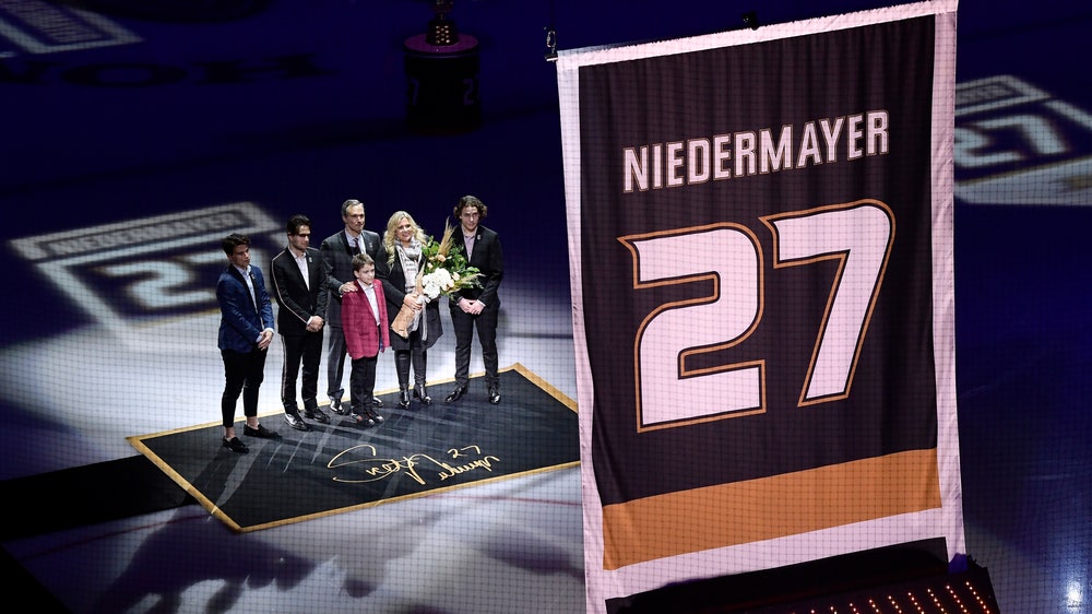 Anaheim retires Hall of Fame defenseman Niedermayer’s No. 27