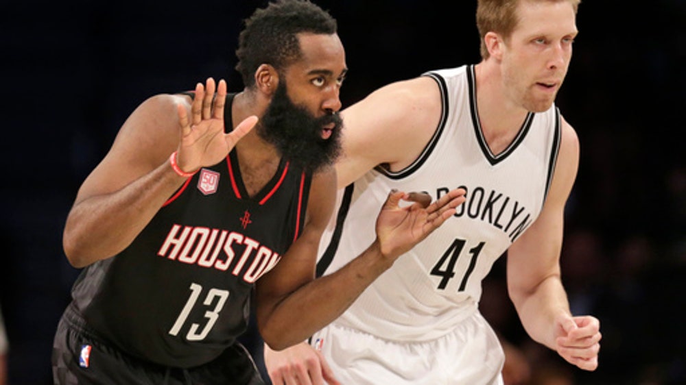 Harden's 12th triple-double helps Rockets end 2-game skid (Jan 15, 2017)