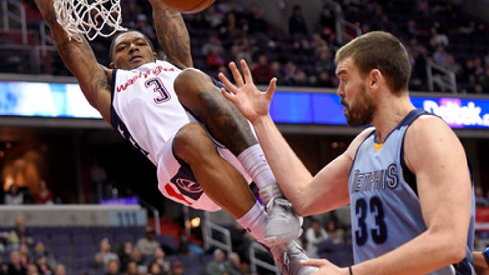 Home cooking: Wiz top Grizz 104-101, 13th win in row in DC (Jan 18, 2017)