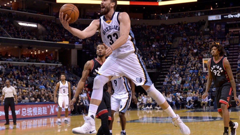 Gasol scores a career-high 42 to lead Grizzlies past Raptors (Jan 25, 2017)