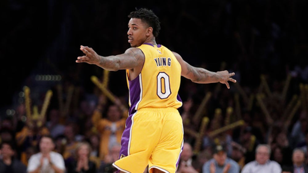 Lakers hold off Nuggets 120-116 to snap latest losing streak (Jan 31, 2017)