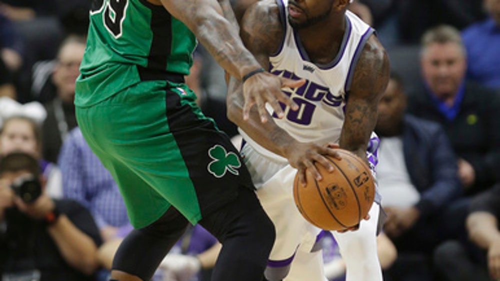 Collison scores 26, Kings snap Celtics' 7-game win streak (Feb 08, 2017)