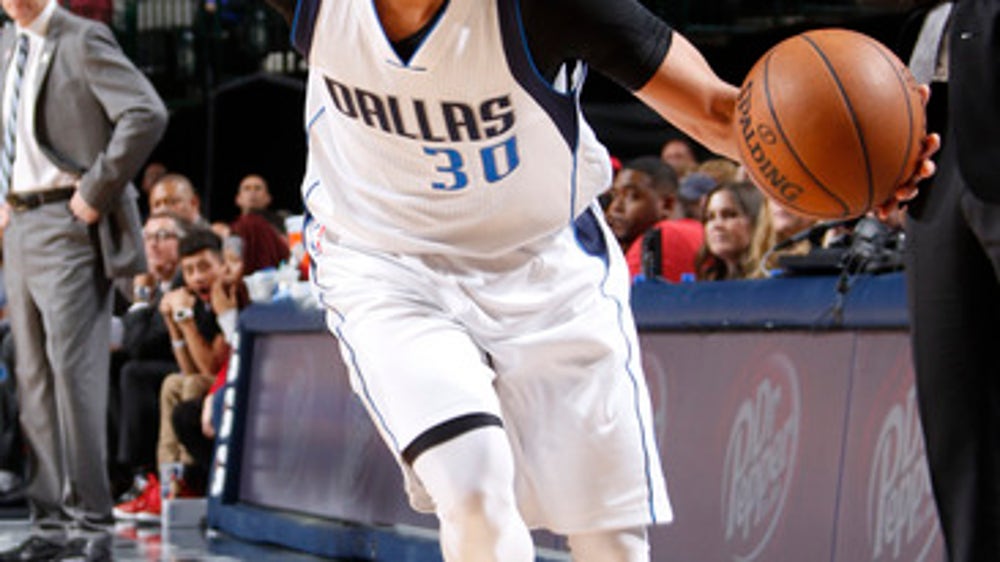 Curry, Noel lead retooled Mavericks past Grizzlies 104-100 (Mar 03, 2017)