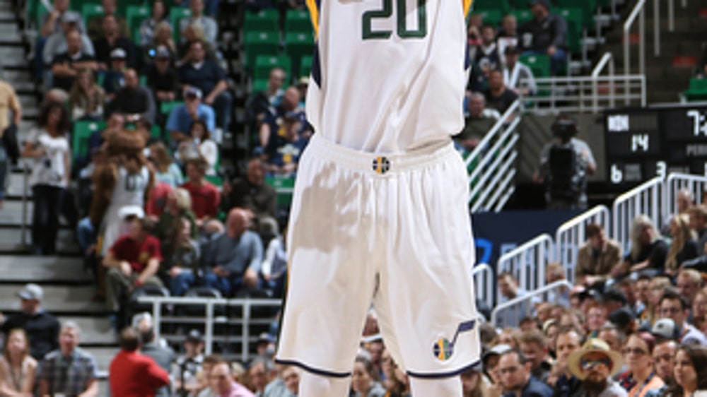 Hayward scores 39, leads Jazz to 120-113 win over Wolves (Apr 07, 2017)