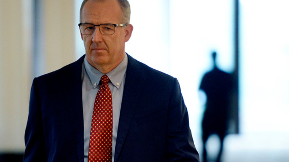 Column: Feds might be only hope to clean up college sports