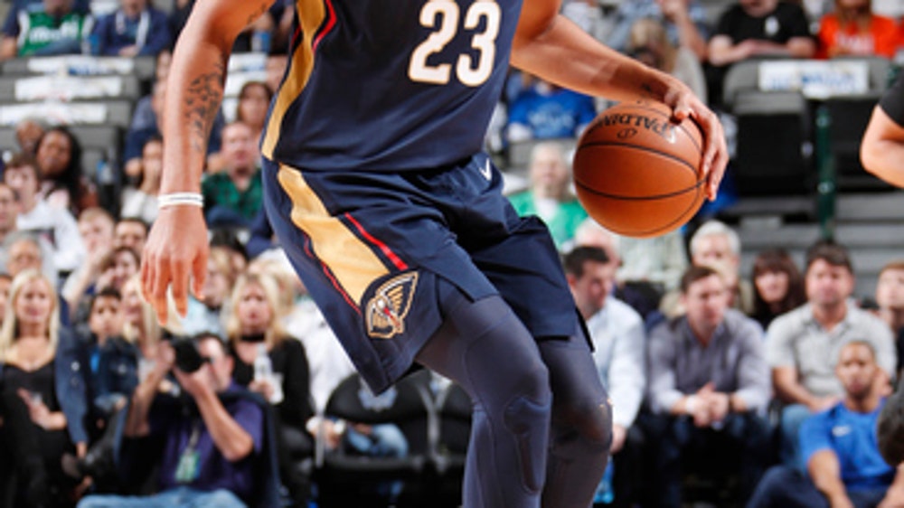 Cousins, Davis help Pelicans stifle last-place Mavs 99-94 (Nov 03, 2017)