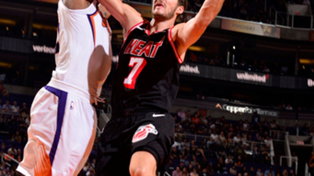 Goran Dragic scores season-high 29, Heat beat Suns 126-115 (Nov 08, 2017)