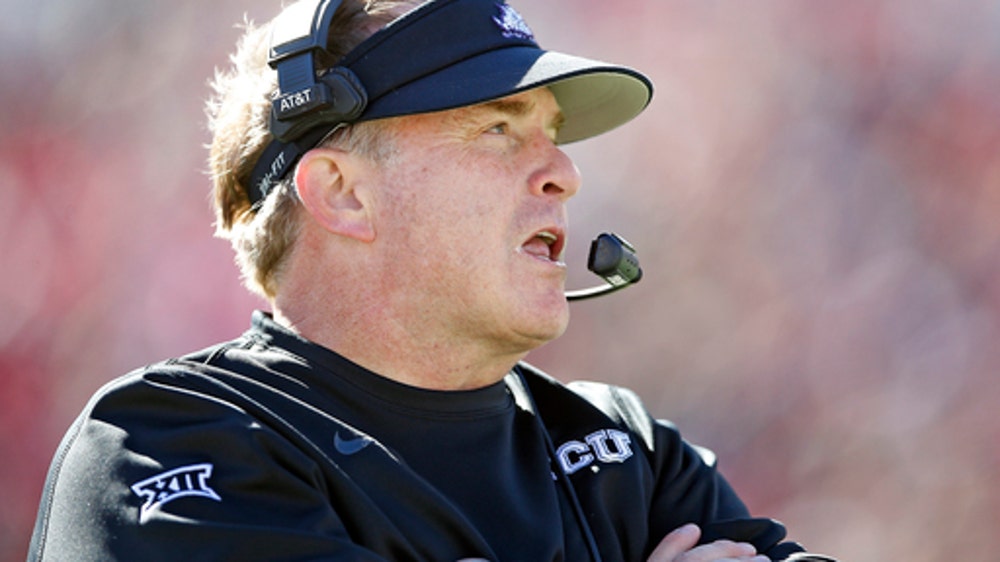 Patterson signs new deal to stay at TCU through 2023 season