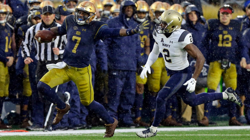Wimbush rallies No. 9 Notre Dame past Navy, 24-17 (Nov 18, 2017)