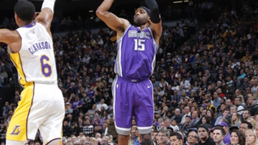 Kings keep rolling at home, beat Lakers 113-102 (Nov 22, 2017)