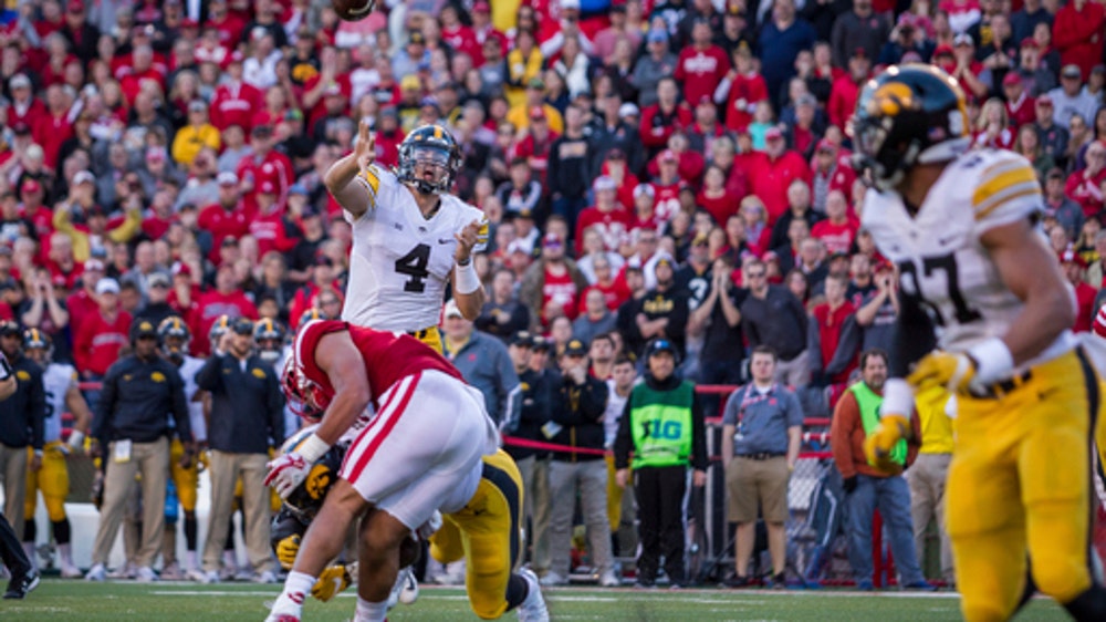 Iowa dominates Huskers 56-14 in what may be Riley's sendoff (Nov 24, 2017)