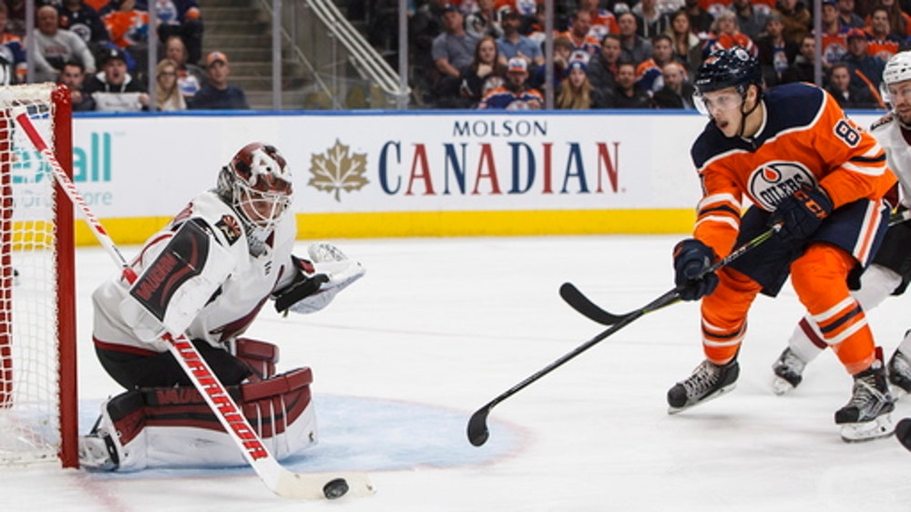 Nugent-Hopkins stars in OT as Oilers edge Coyotes 3-2 (Nov 28, 2017)