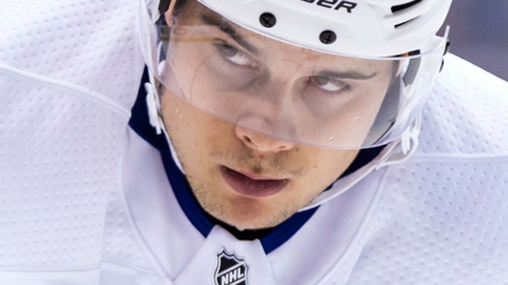 Maple Leafs' Auston Matthews held out against Oilers