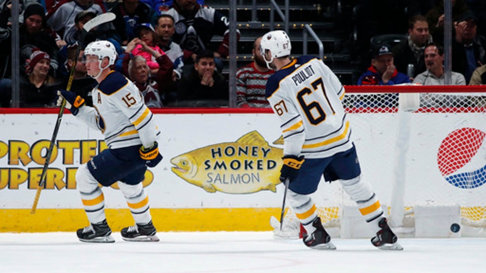 Kane scores tiebreaking goal, Sabres beat Avalanche 4-2 (Dec 05, 2017)