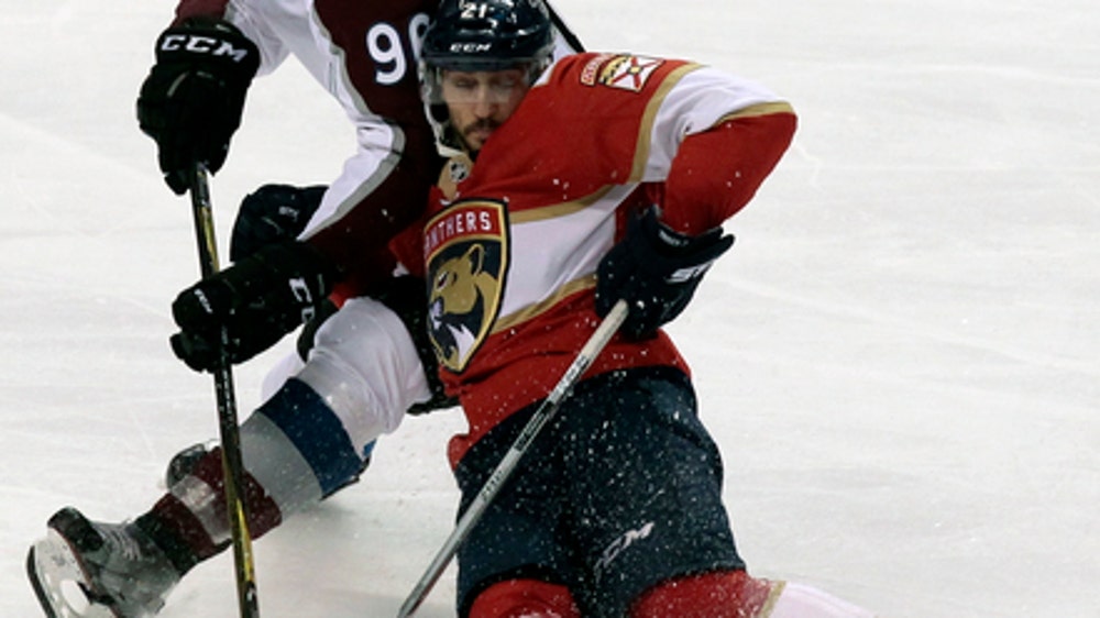 Avalanche score twice in 41 seconds, beat Panthers 7-3 (Dec 09, 2017)