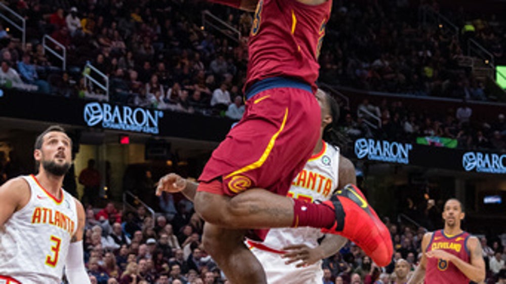 James scores 25 has 17 assists, as Cavs beat Hawks 123-114 (Dec 12, 2017)