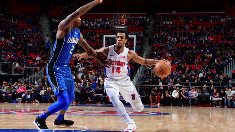 Sharp-shooting Pistons hold on for 114-110 win over Magic (Dec 17, 2017)