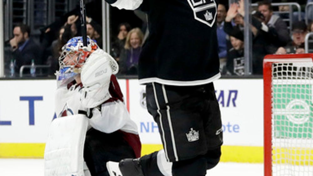Brown caps 1,000th game with OT goal, Kings edge Avs 2-1 (Dec 21, 2017)