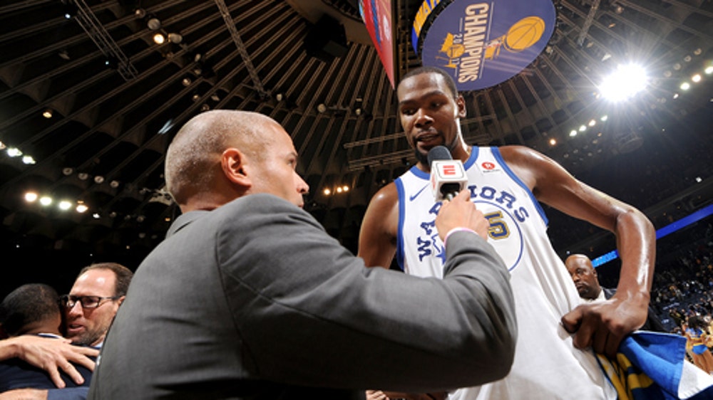 Orlando's Nikola Vucevic breaks bone in left index finger