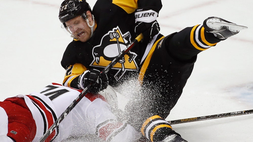 Penguins sign forward Patric Hornqvist to 5-year extension